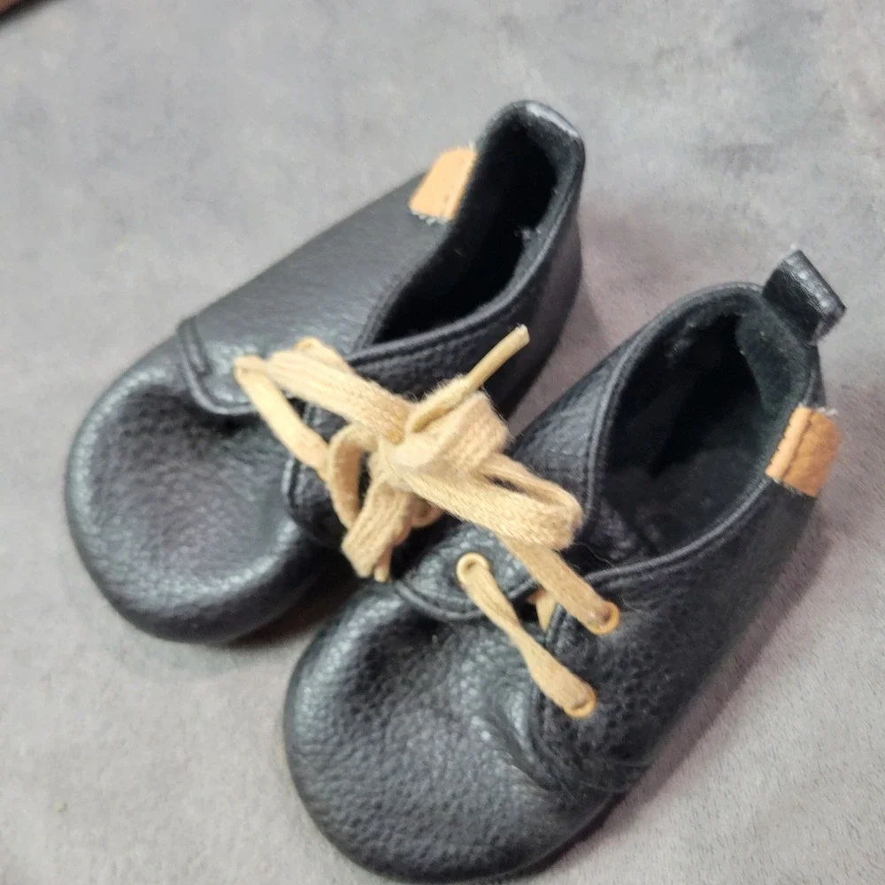Baby Soft Sole Moccasins Bundle‎ Black White Faux Leather Size 13 5in Minimalist